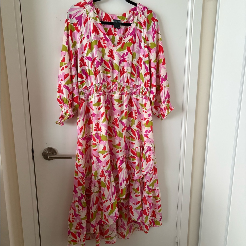 Gabby Skye Pink Floral V-Neck Tiered Maxi Dress with Green Accents